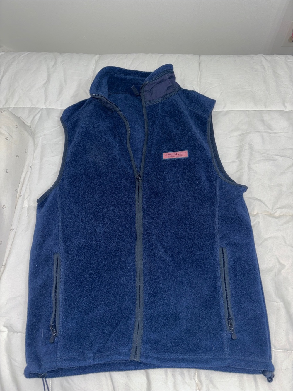 Vineyard vines fleece vest
